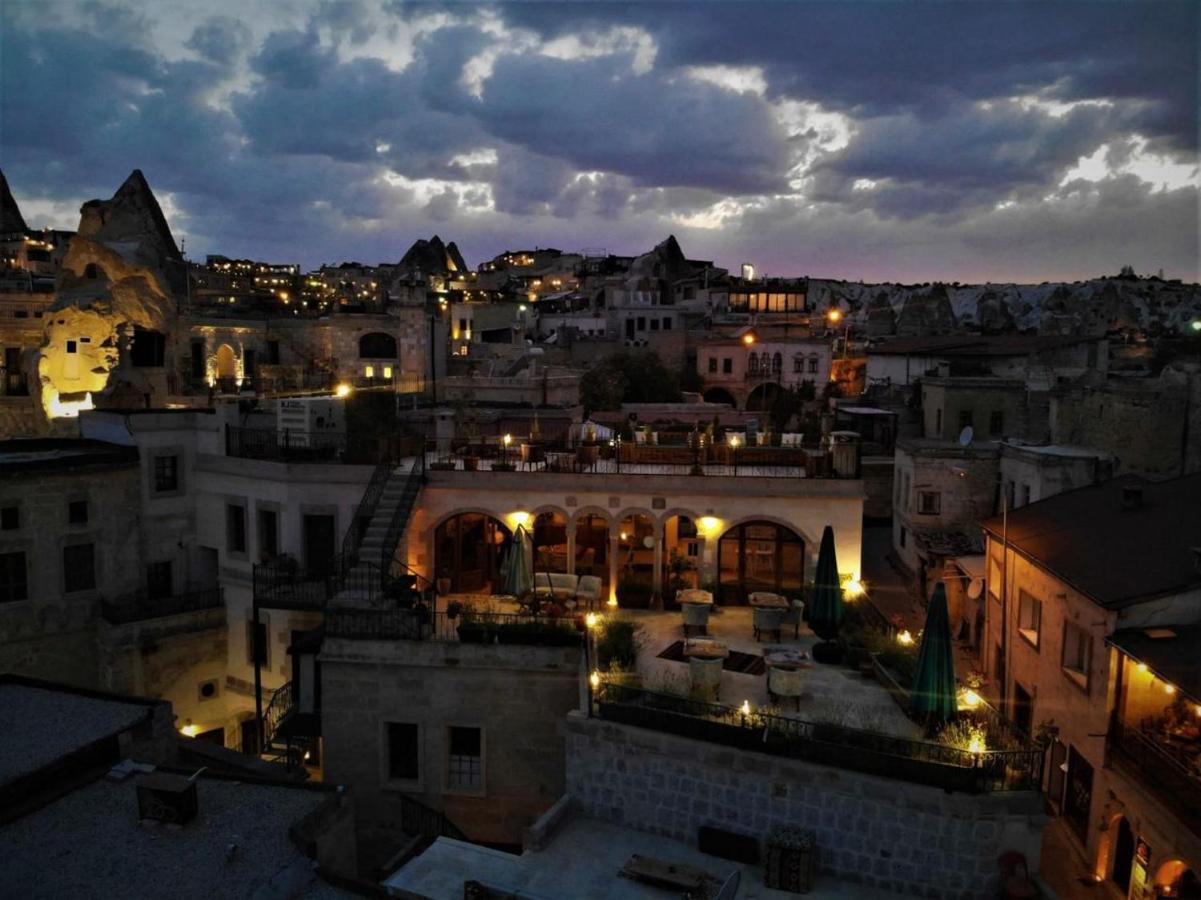 Caftan Cave Suites Göreme Exteriör bild