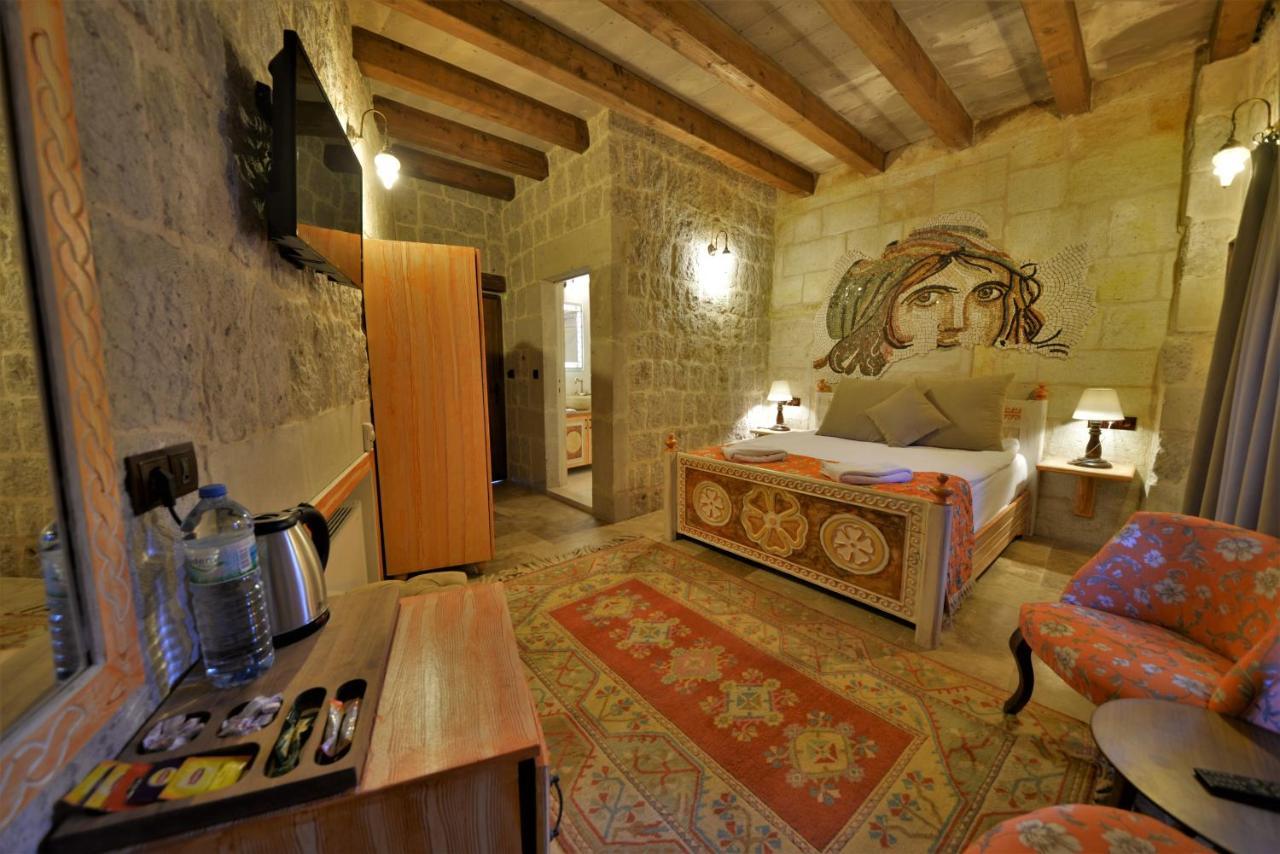 Caftan Cave Suites Göreme Exteriör bild