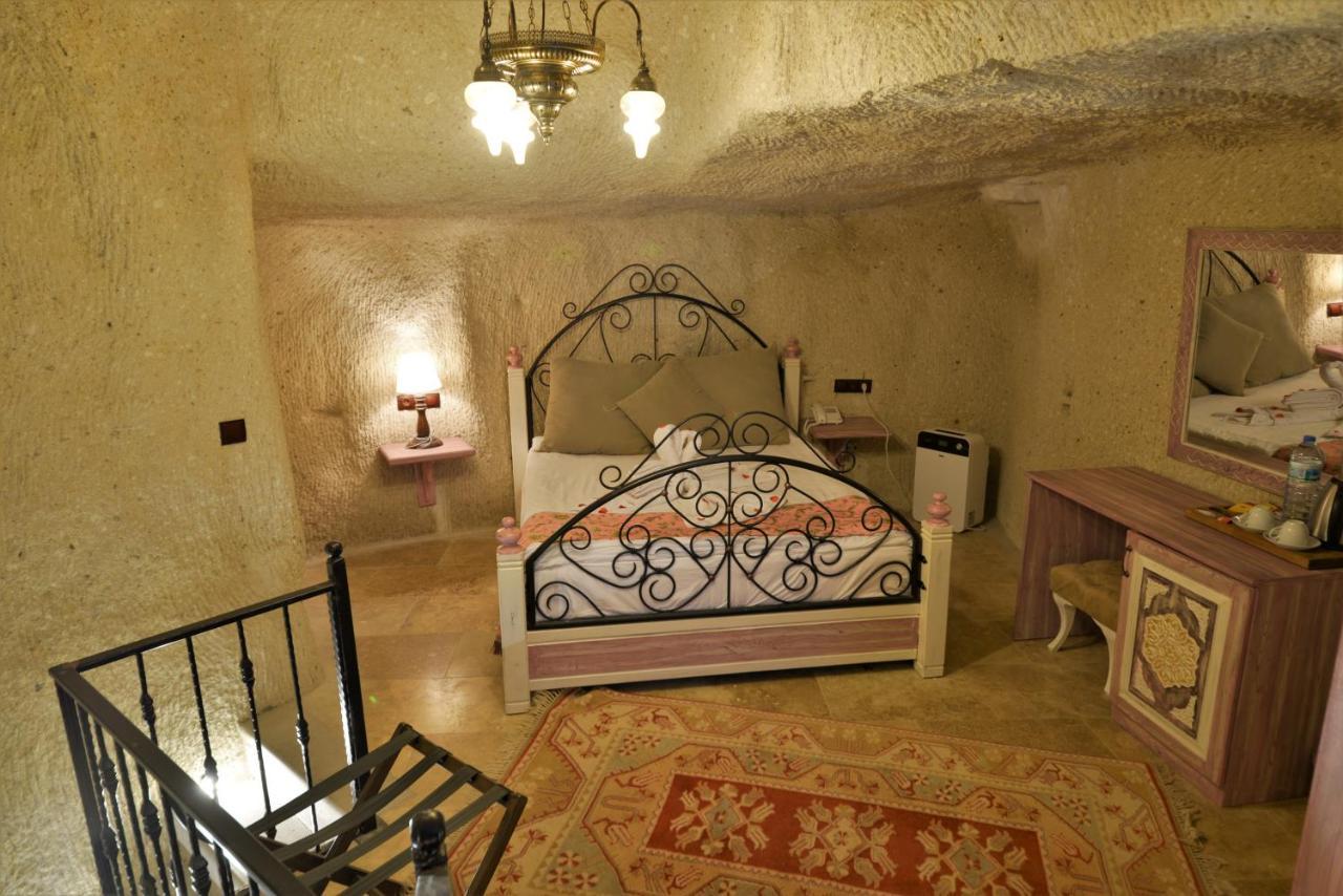 Caftan Cave Suites Göreme Exteriör bild