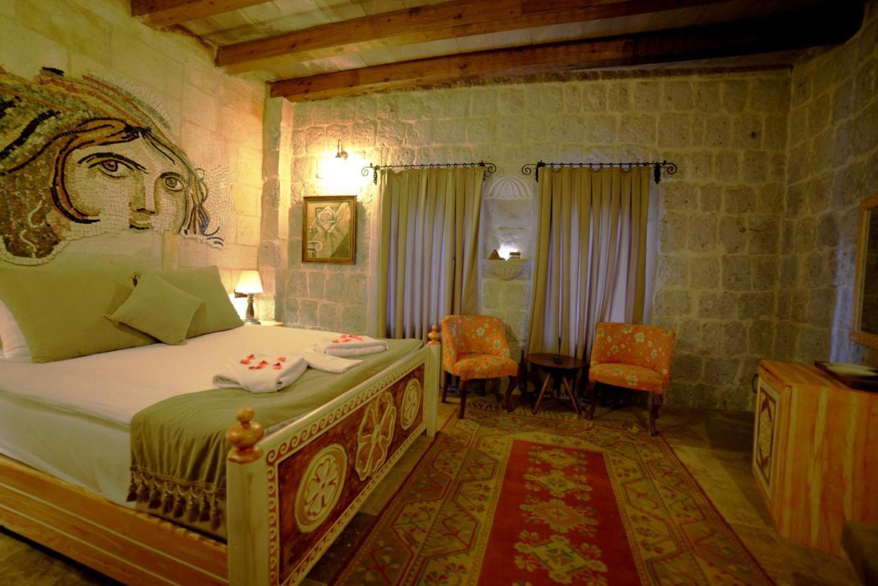 Caftan Cave Suites Göreme Exteriör bild