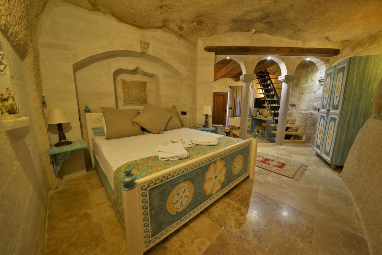 Caftan Cave Suites Göreme Exteriör bild