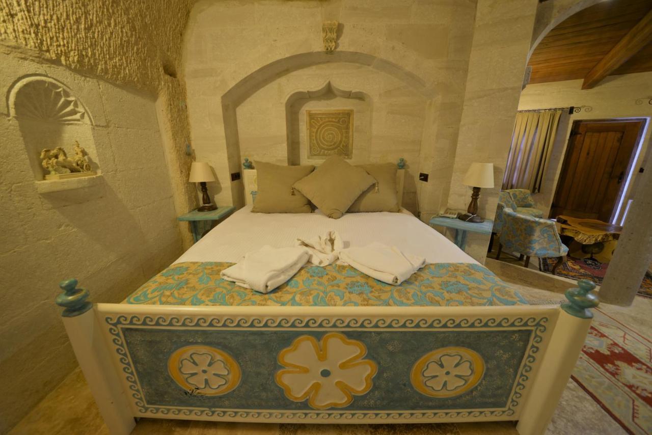 Caftan Cave Suites Göreme Exteriör bild