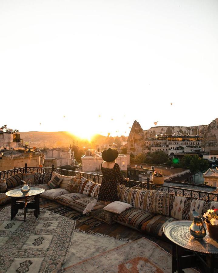 Caftan Cave Suites Göreme Exteriör bild