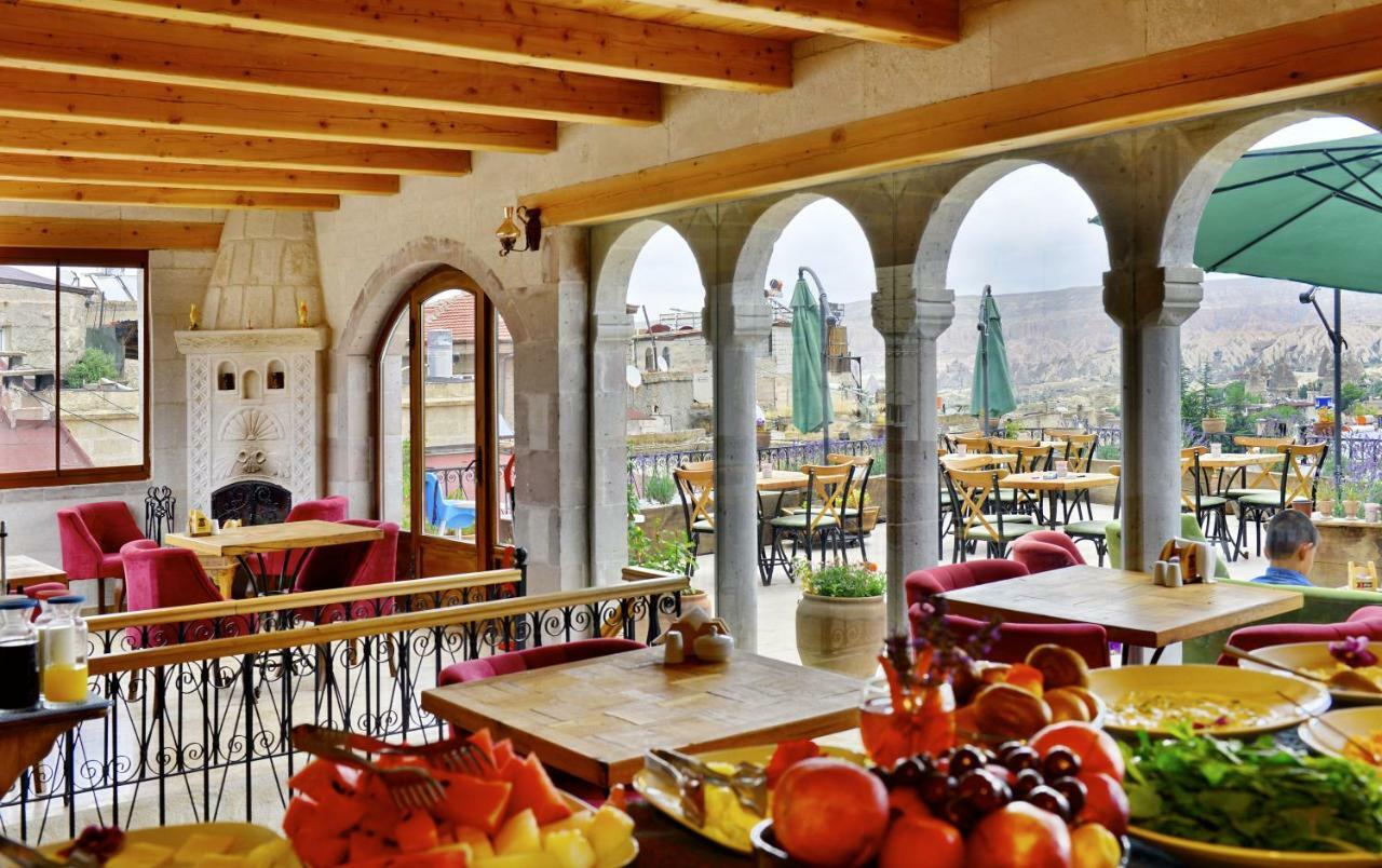 Caftan Cave Suites Göreme Exteriör bild