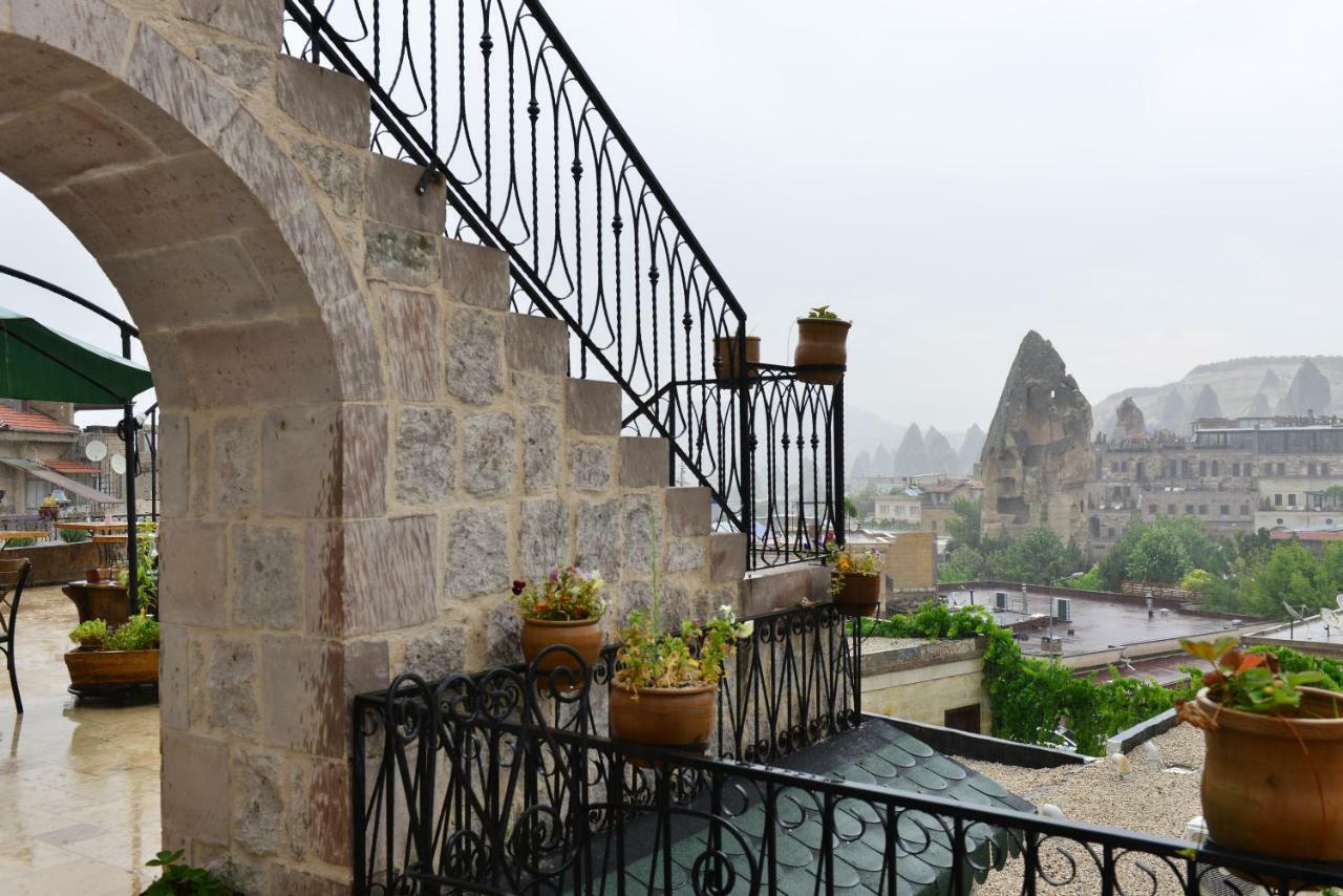 Caftan Cave Suites Göreme Exteriör bild